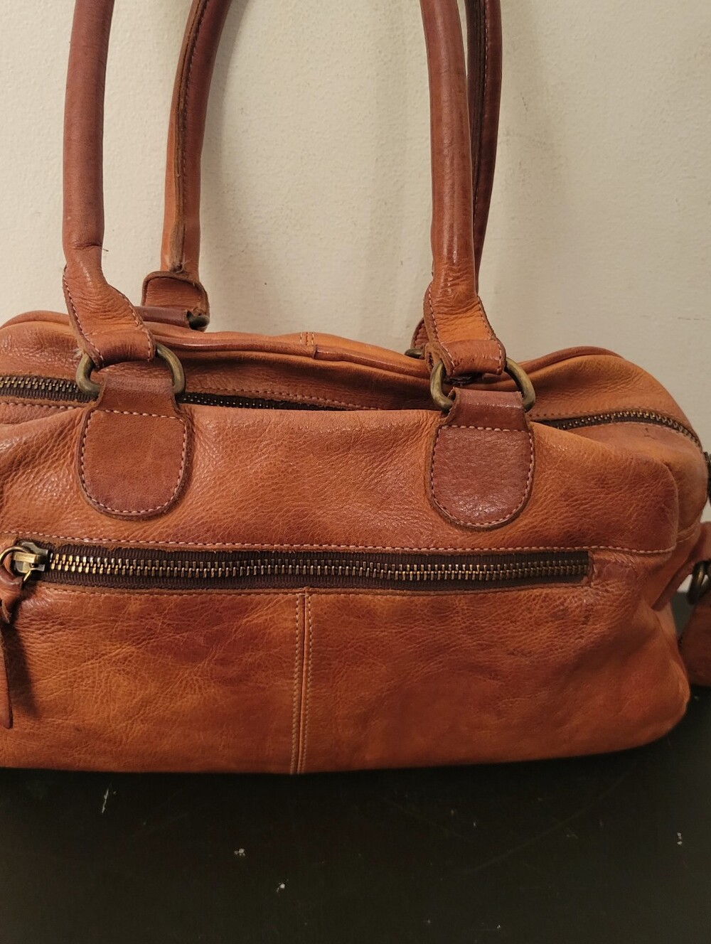 Bed Stu Leather Sholder Bag - Picture 4 of 7